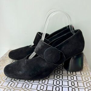 Vintage Halmanera Suede Unique Heel Mary Jane Heels